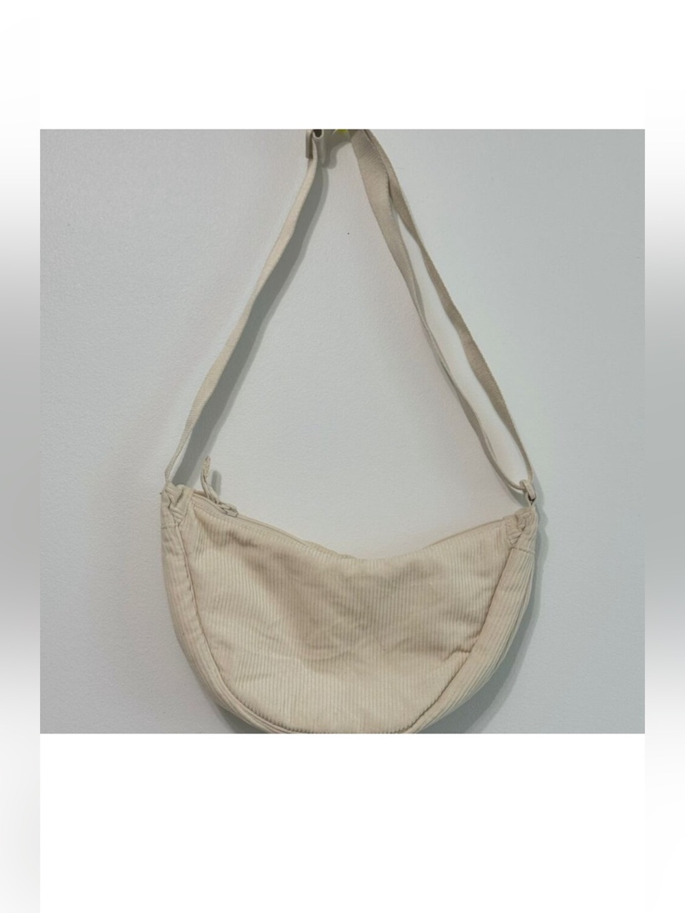 EUC UNIQLO Cream Crescent Shoulder Bag
